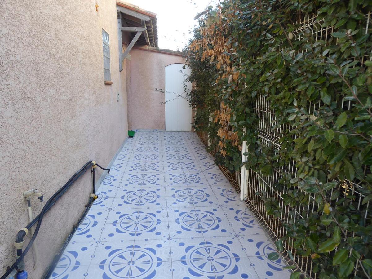 Les 2 Dauphins Appartement Le Barcarès Buitenkant foto